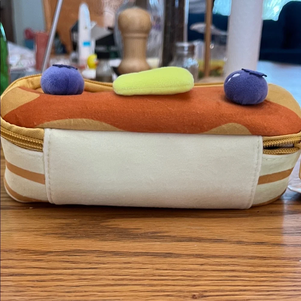 NWT Primark Pancake Pencil Case - Picture 4 of 7